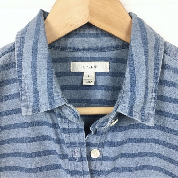 J. CREW Chambray Popover - Picture 3 of 8